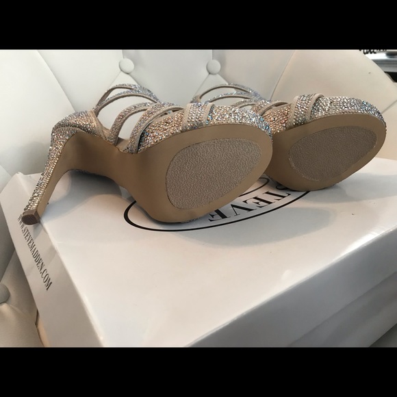 Steve Madden Platform Heels - Picture 3 of 4